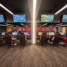 2021年，电子竞技成为迦太基的第一项男女同校的大学运动，也是第28个体育运动。